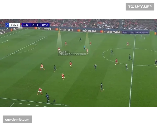 都灵公布训练视频：重点演练由守转攻瞬间的快速出球与无球穿插